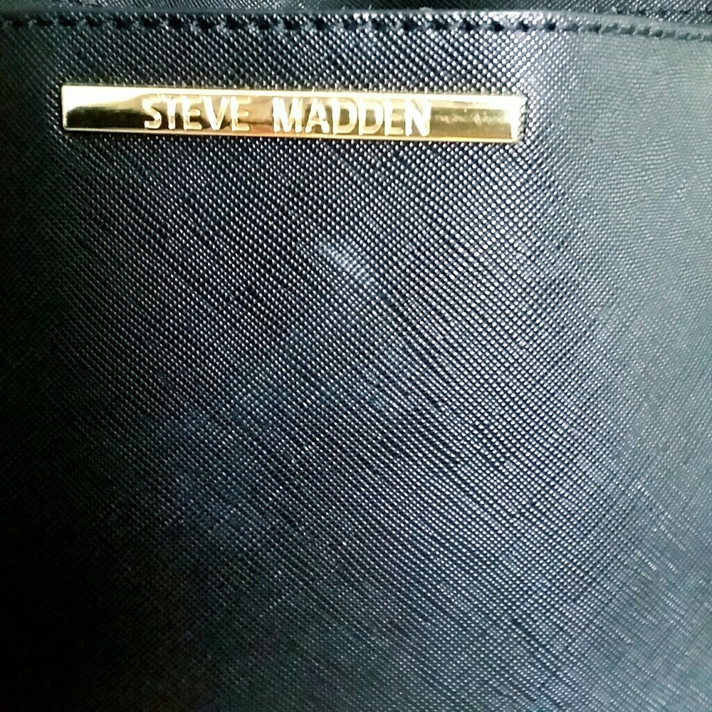 Steve Madden black lether bag